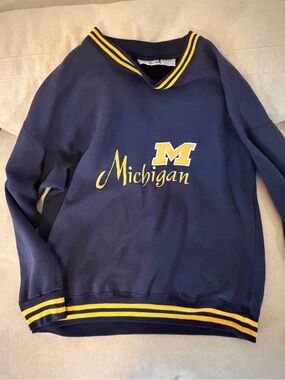 Vintage Michigan Navy & Yellow V-Neck Sweatshirt